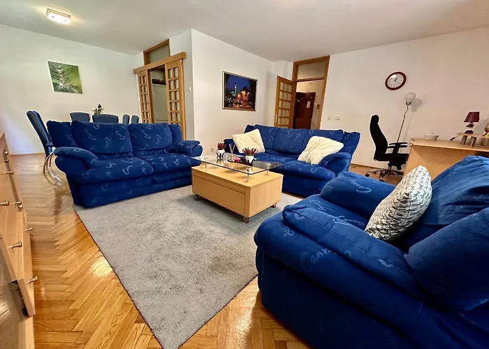Apartments By Expert Aria Center