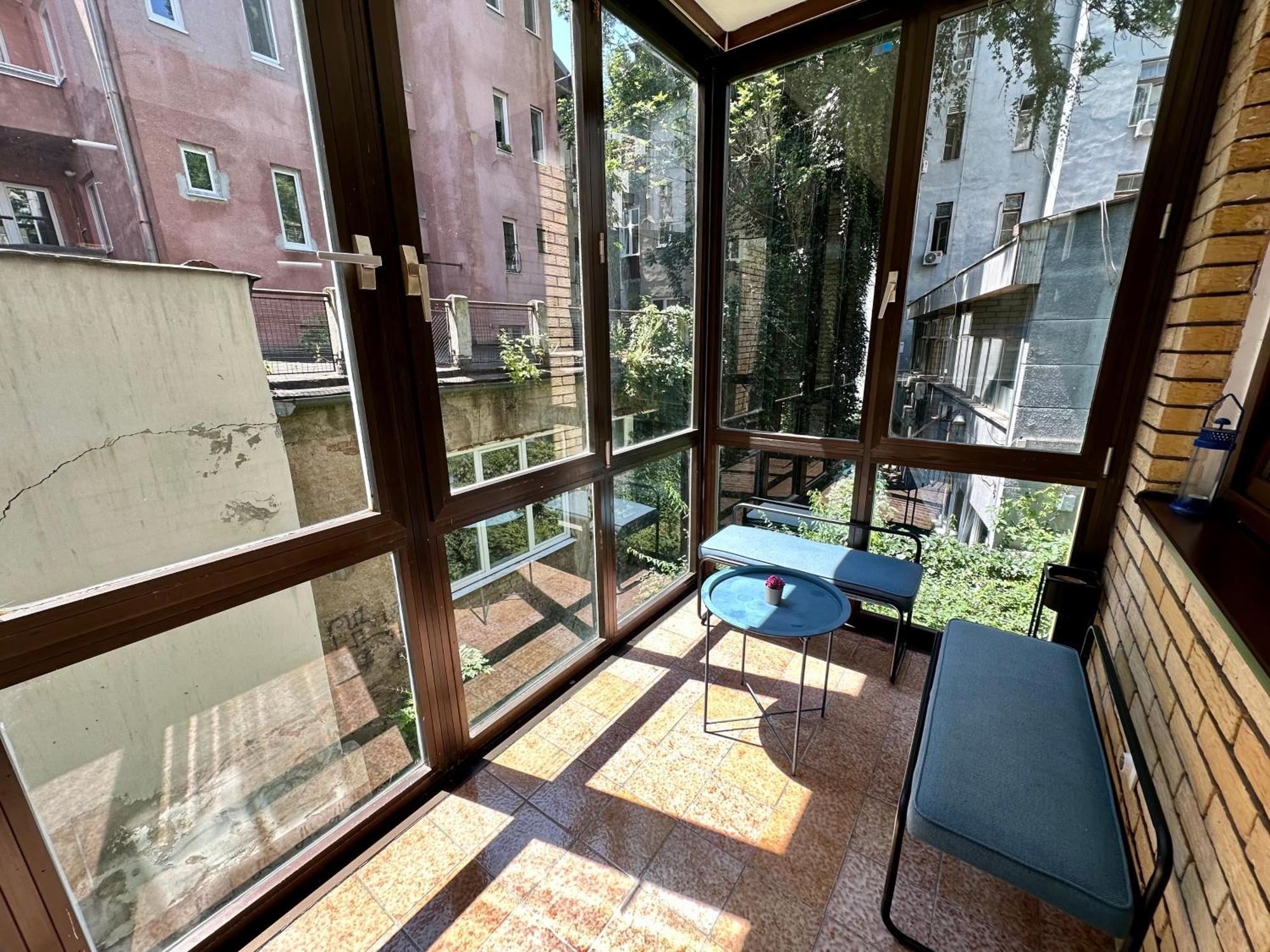 By Expert Aria Center Apartment *